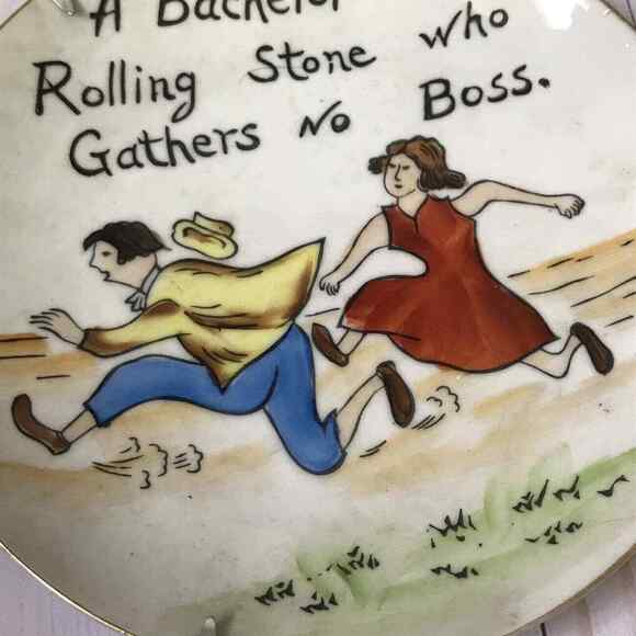 A Bachelor Is A Rolling Stone That Gathers No Boss Vintage Norcrest China Plate - Picture 3 of 6